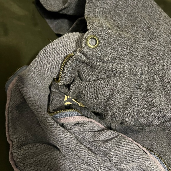 Roots hoodie - Picture 3 of 5